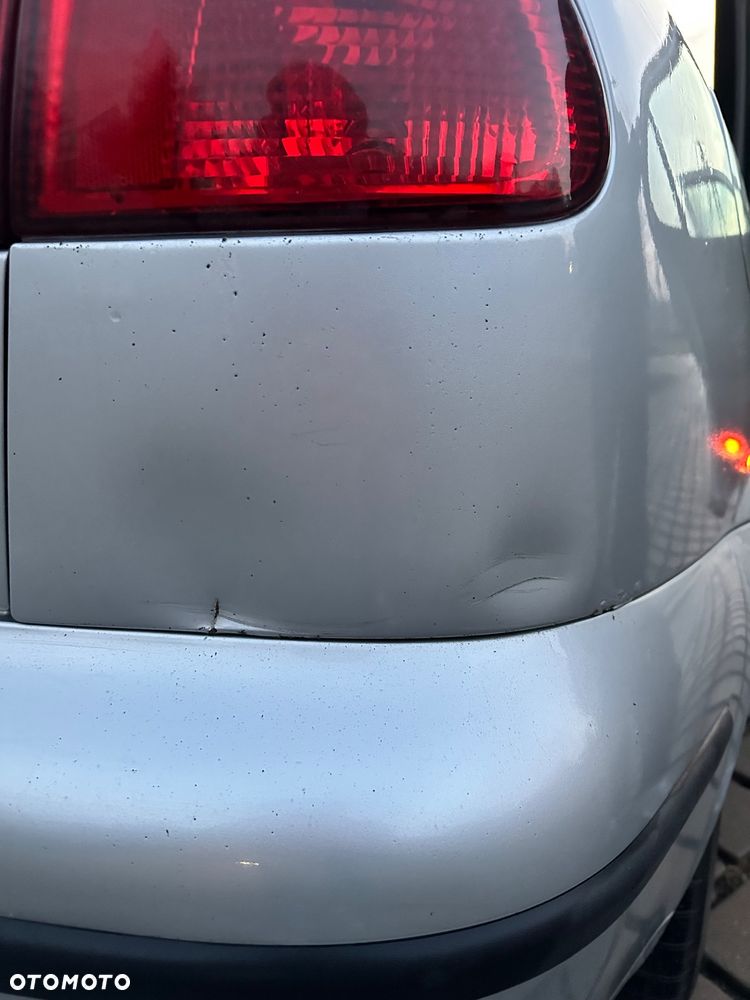 Seat Leon 1.9 TDI Signo - 15