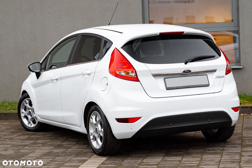 Ford Fiesta 1.6 Ti-VCT Titanium - 8