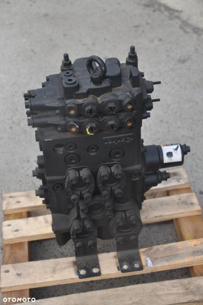 Rozdzielacz hydrauliczny Parker M250LS-4-3304A Nowy - 5