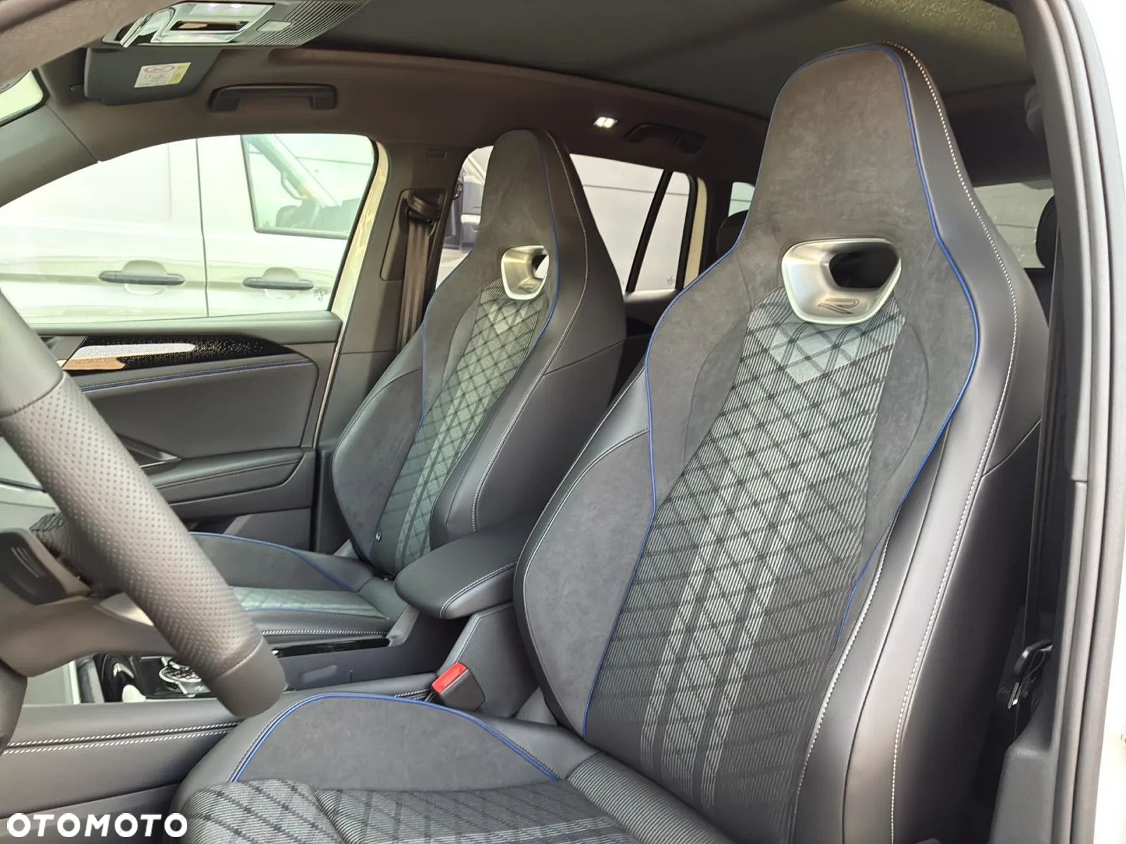 Volkswagen Tiguan - 6