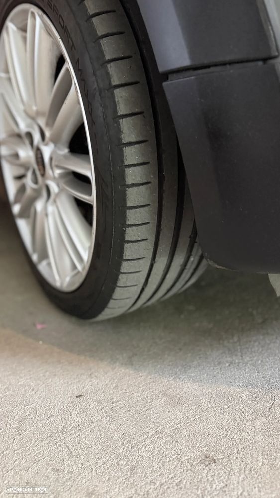 MINI 5 Portas Cooper D Auto - 52