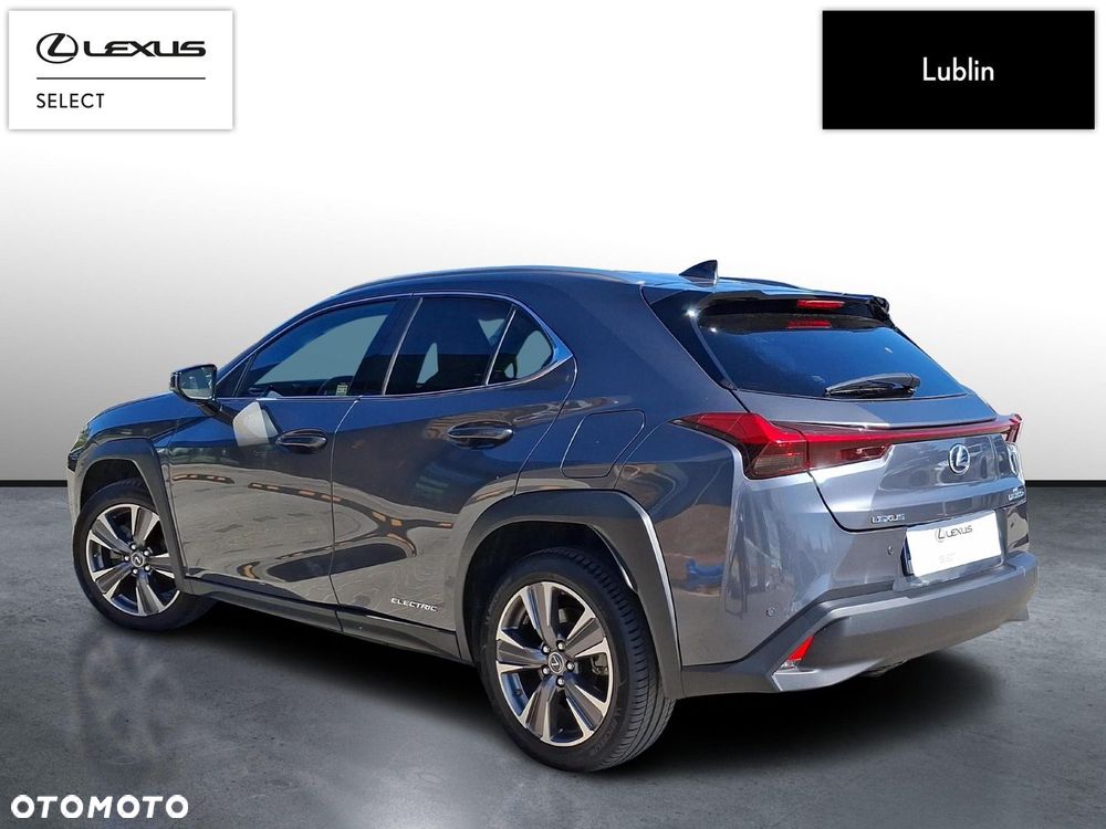 Lexus UX - 3