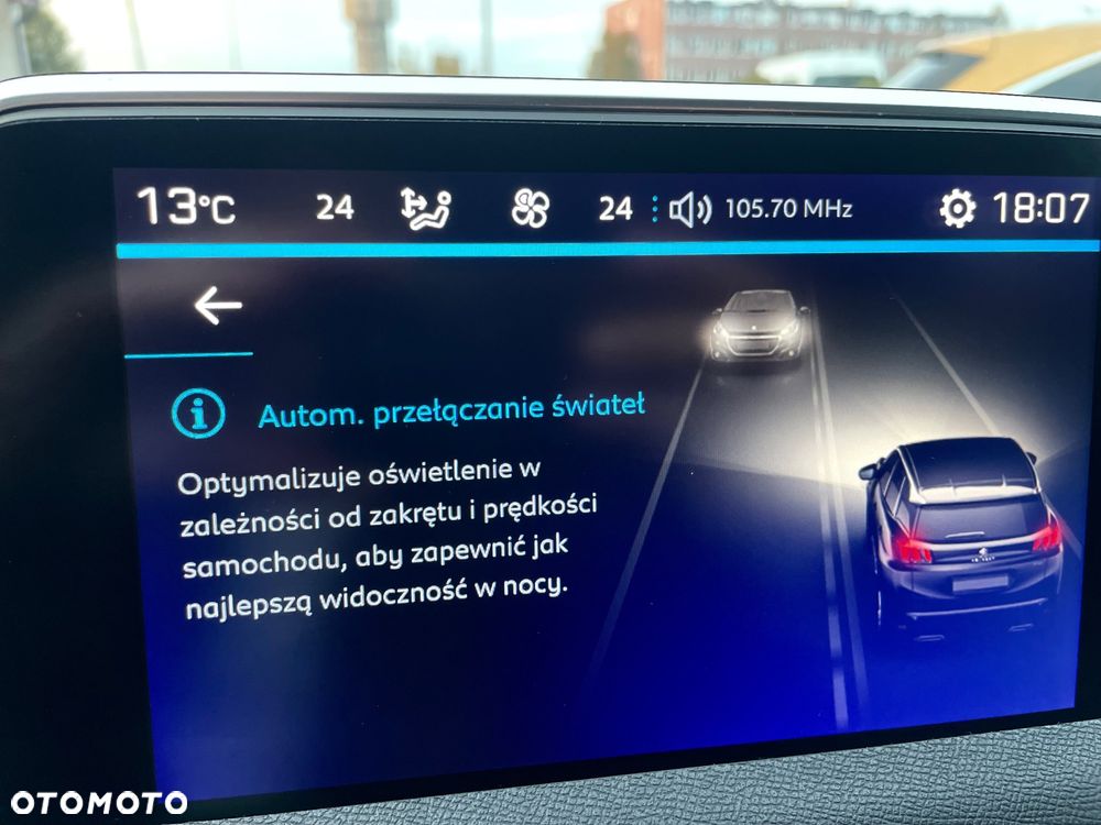 Peugeot 3008 1.6 BlueHDi Allure S&S EAT6 - 23