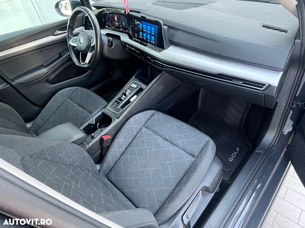 Volkswagen Golf 1.5 eTSI MHEV 130CP DSG Life - 13
