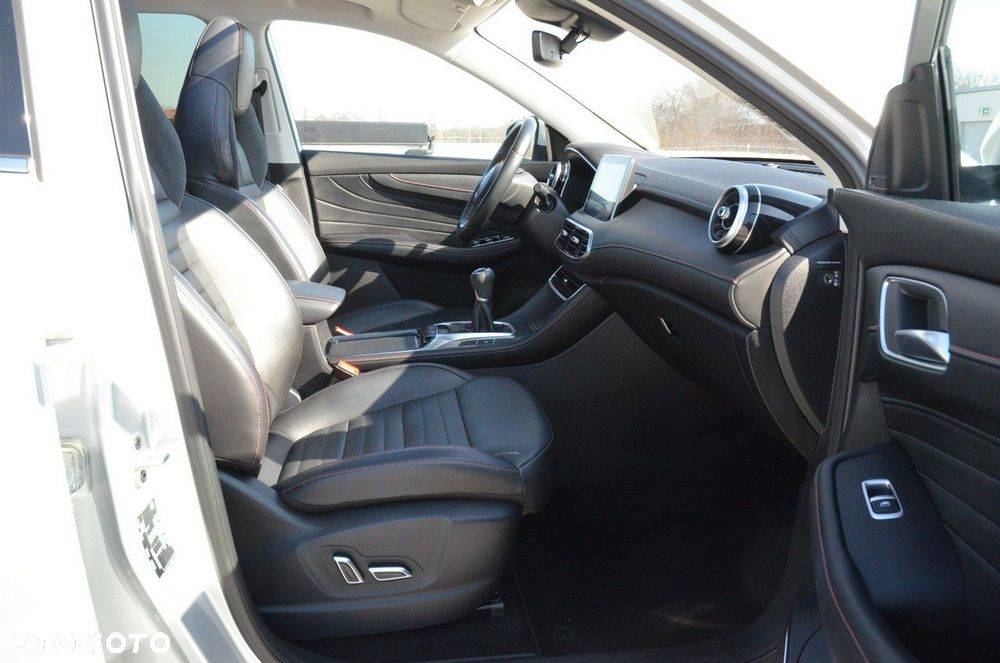 MG HS 1.5T-GDI Luxury - 27