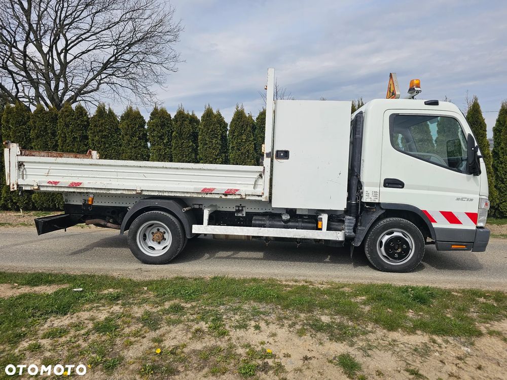 Mitsubishi Canter fuso - 16