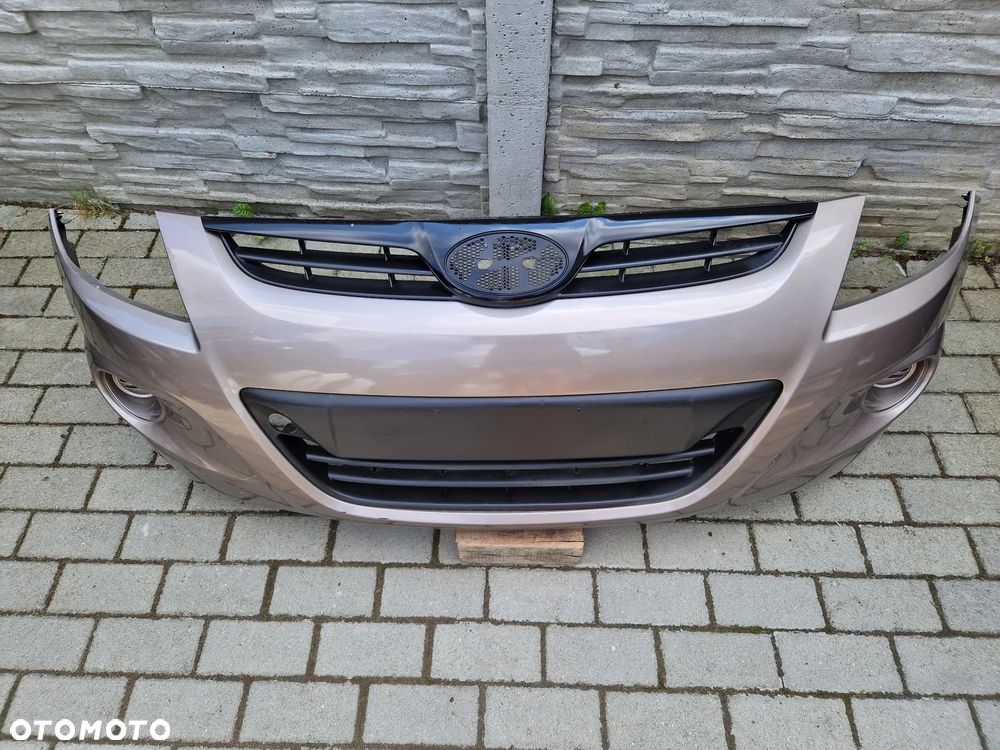 Zderzak Hyundai I20 2008 - - 2