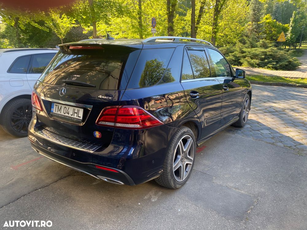 Mercedes-Benz GLE - 15