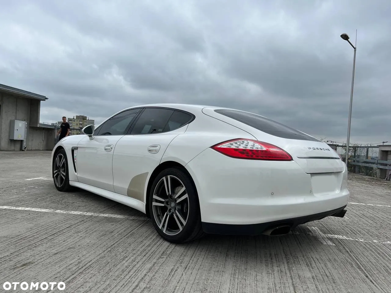 Porsche Panamera 4 PDK - 6