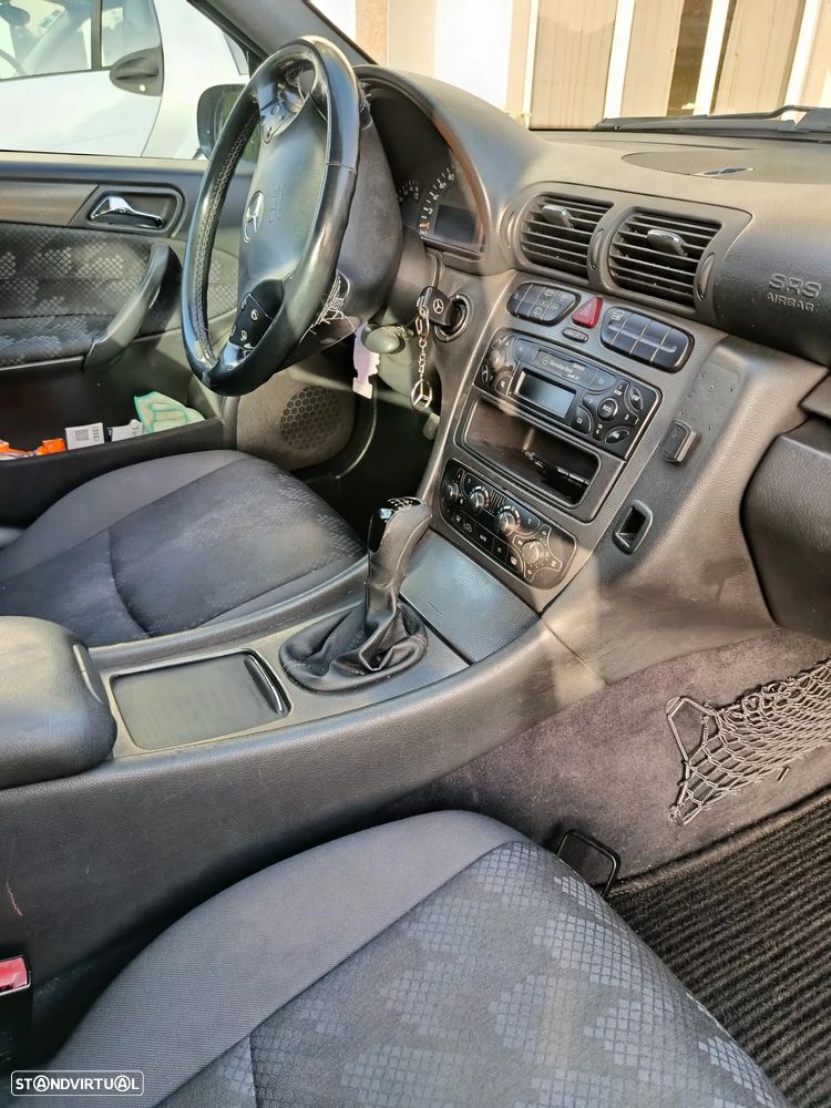 Mercedes-Benz C 220 CDi Avantgarde - 5