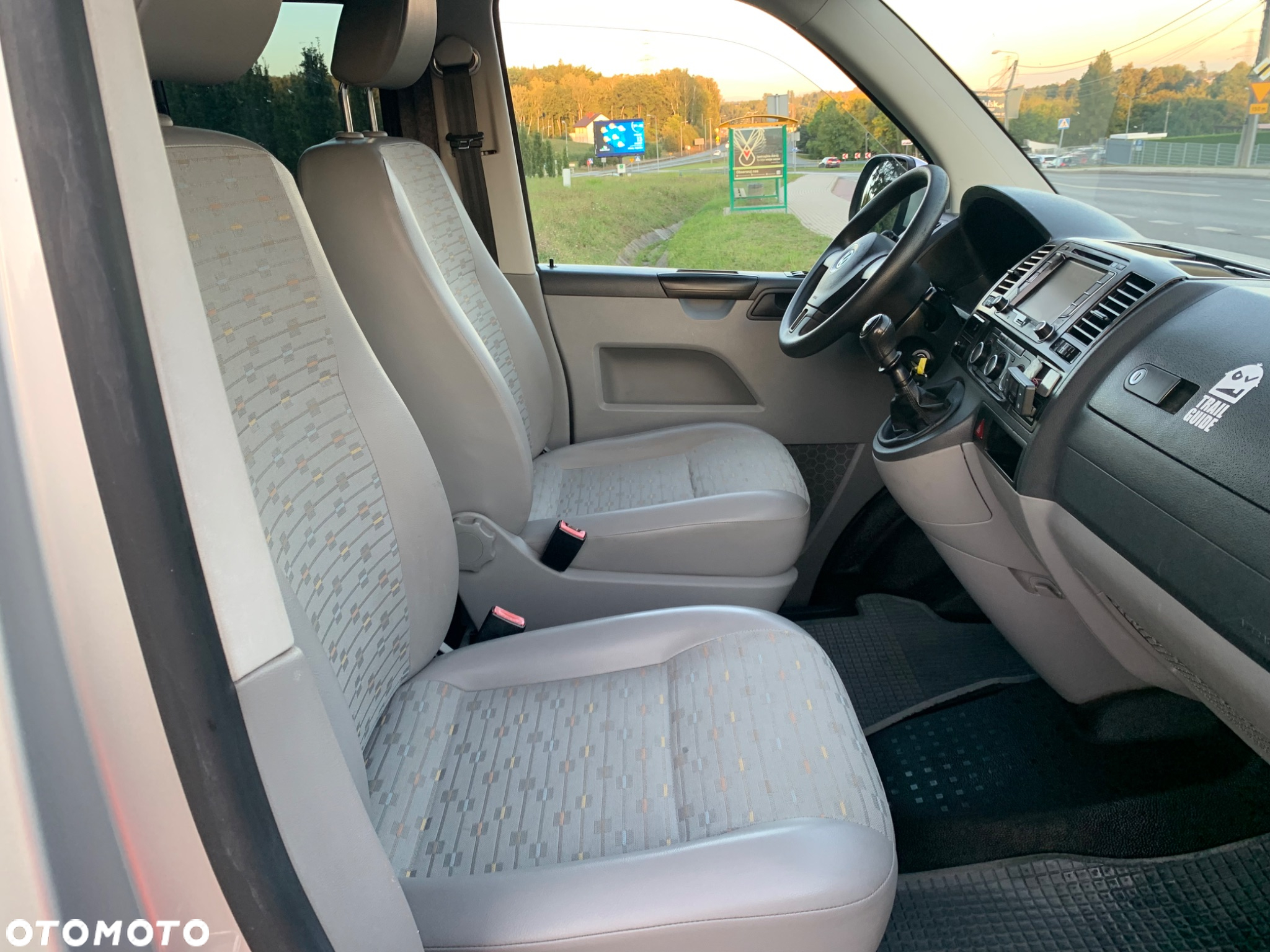 Volkswagen Transporter T5 TDI L1H1 Mixt - 16