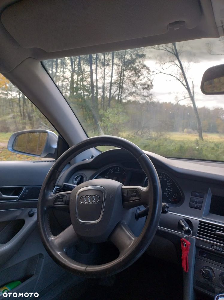 Audi A6 - 6