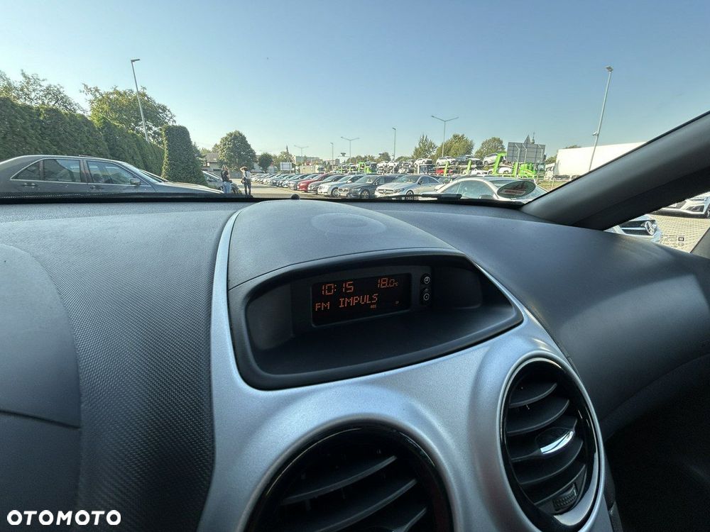Opel Corsa - 11
