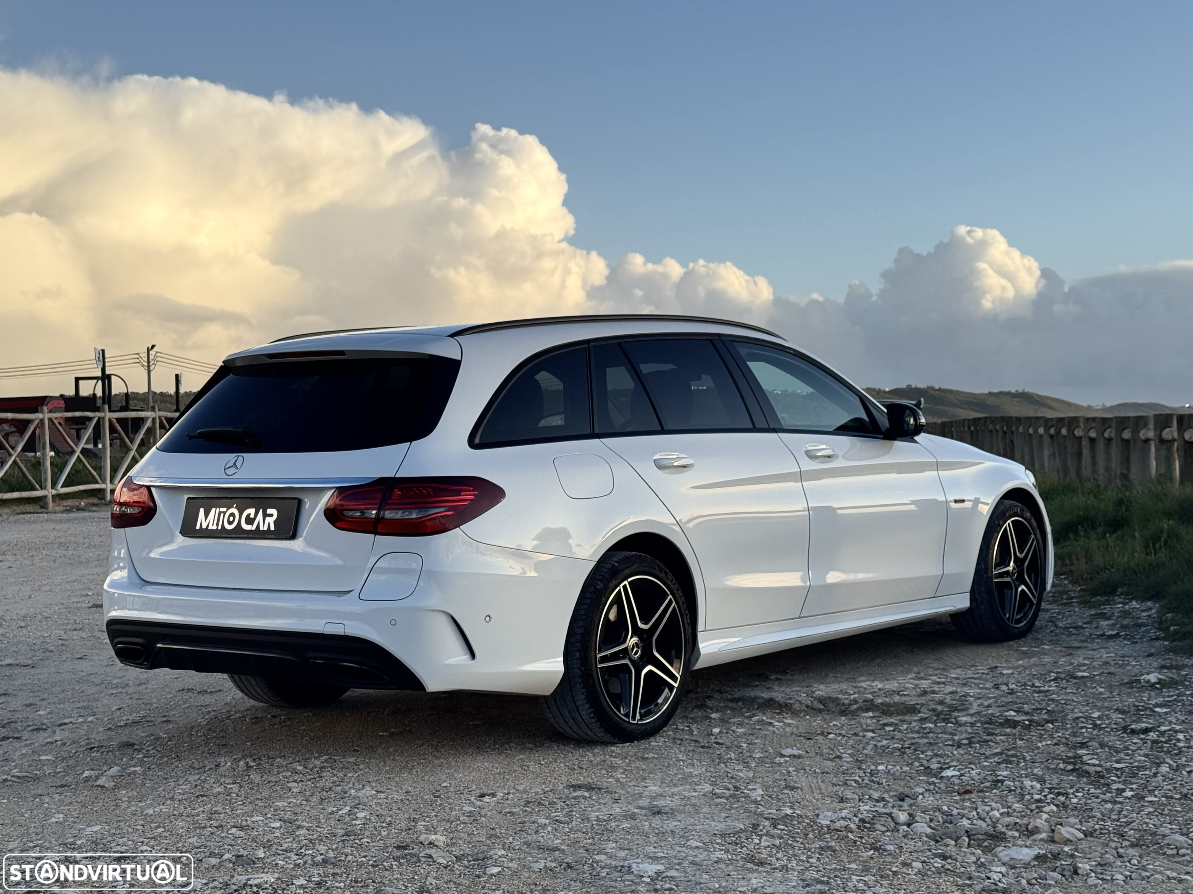 Mercedes-Benz C 300 e AMG Line - 8