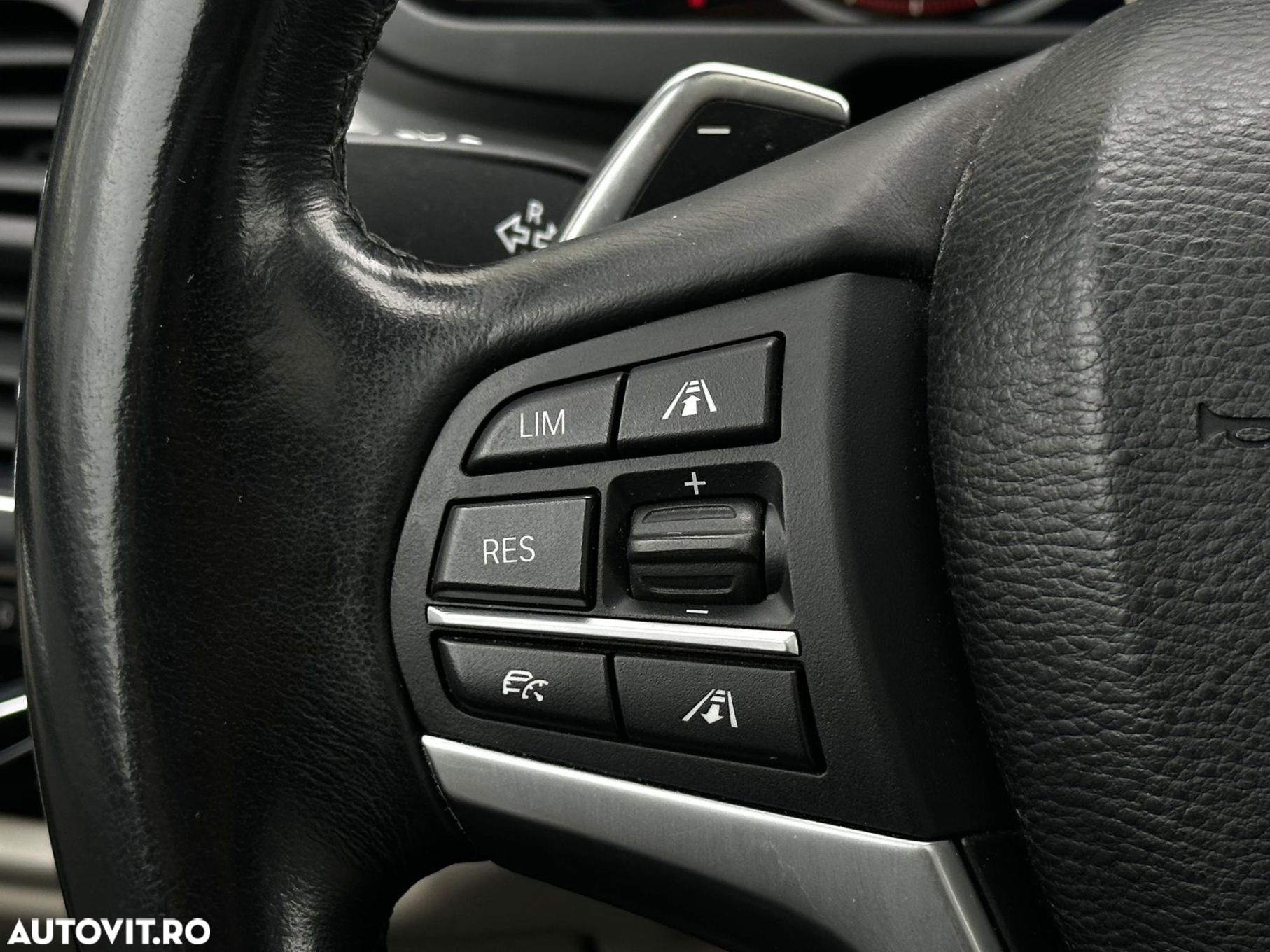 BMW X6 xDrive40d - 25