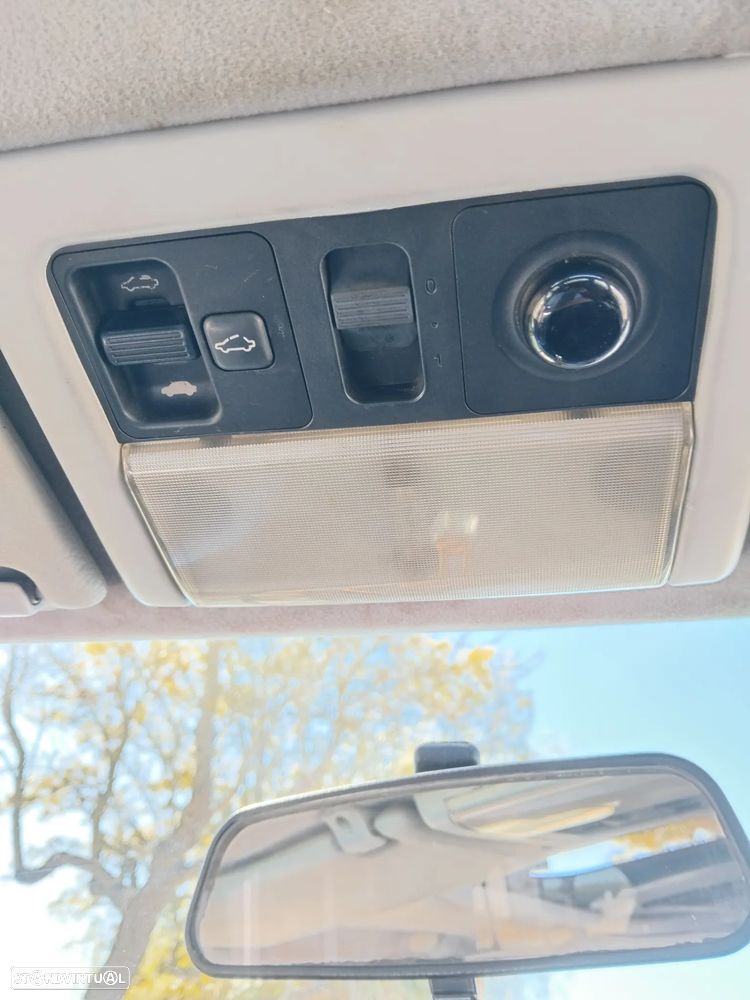 Honda Civic 1.6i LS - 10