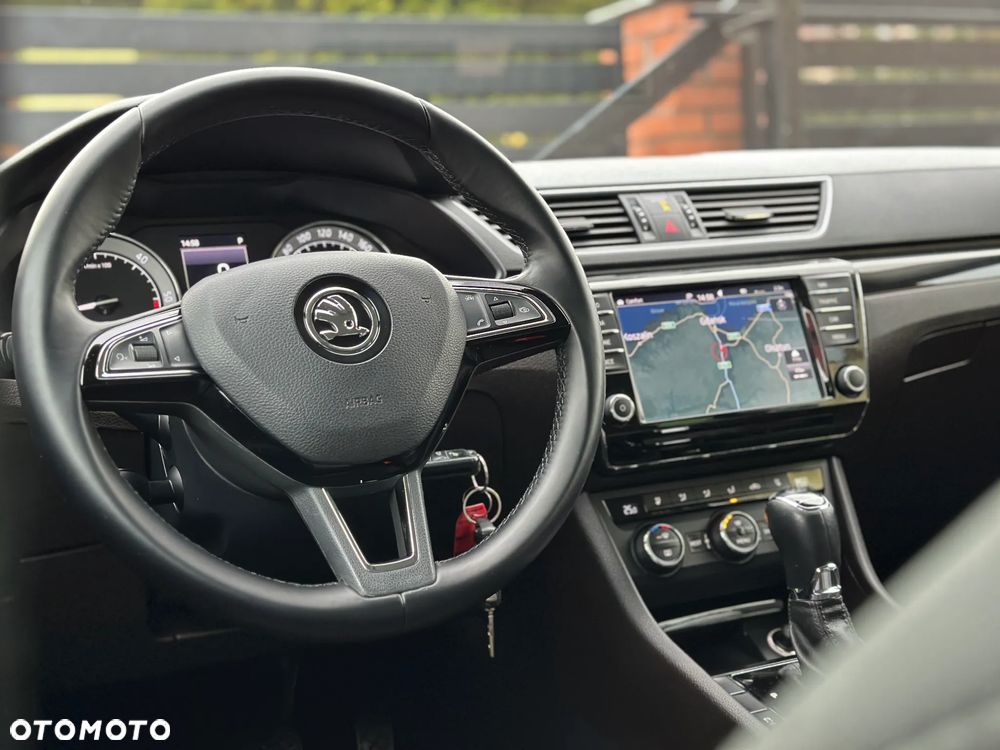 Skoda Superb 2.0 TDI DSG L&K - 21