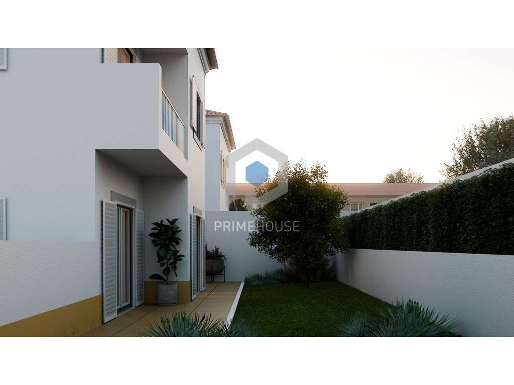 Moradia isolada T3 com piscina em Vila Nogueira de Azeitão - Grande imagem: 4/60