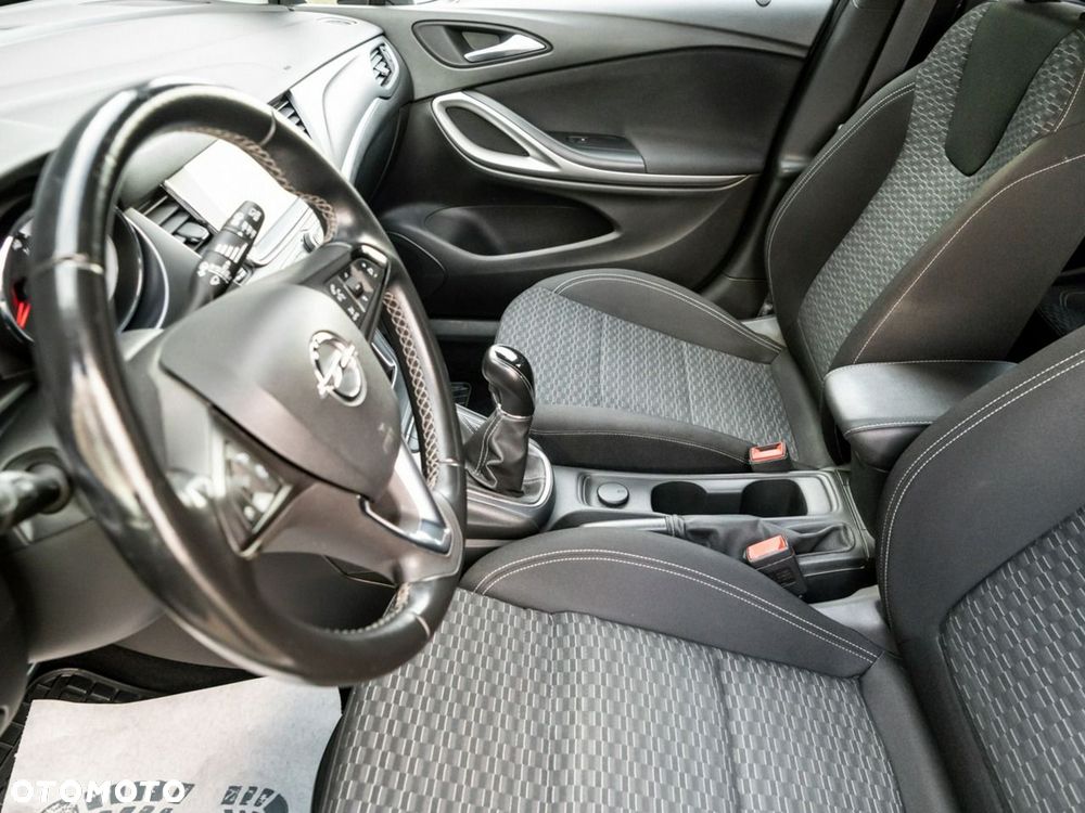Opel Astra 1.6 CDTI Enjoy S&S - 21