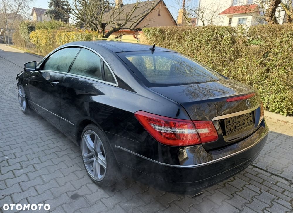 Mercedes-Benz Klasa E 350 7G-TRONIC - 3