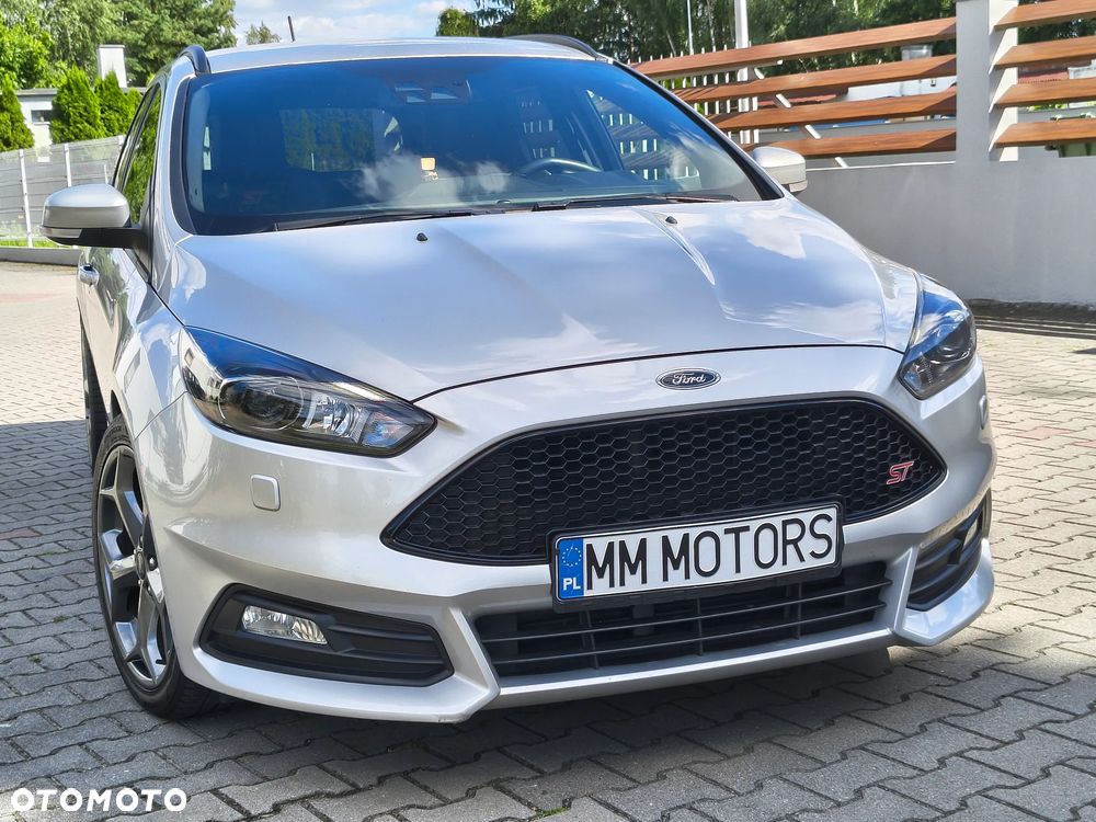 Ford Focus 2.0 TDCi ST - 4