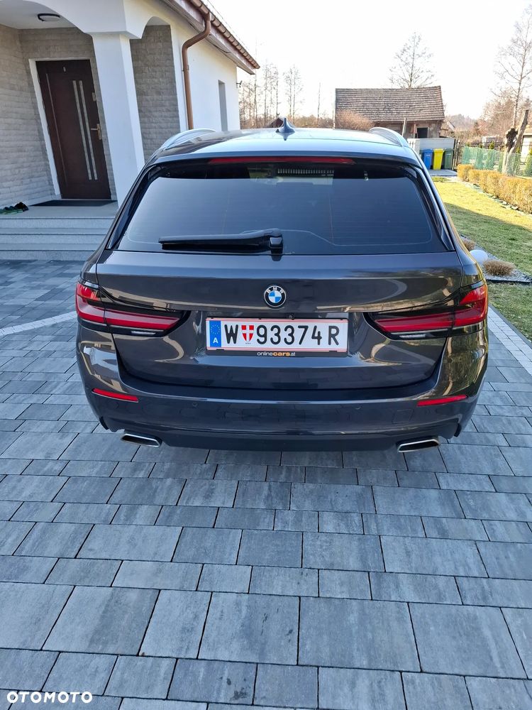 BMW Seria 5 520d - 8