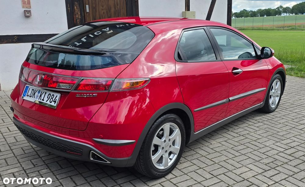 Honda Civic 1.8i-VTEC Sport - 8