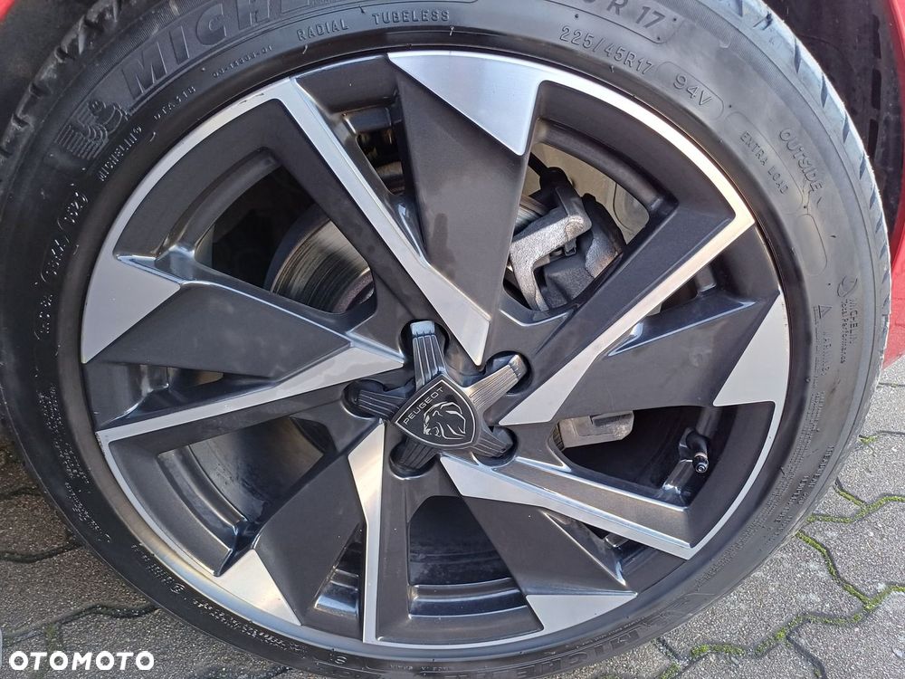 Peugeot 308 1.2 PureTech Allure Pack S&S EAT8 - 9