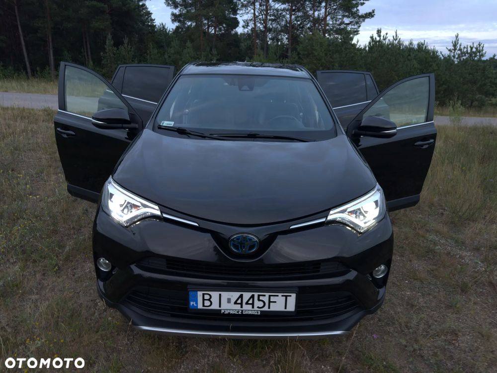 Toyota RAV4 - 25