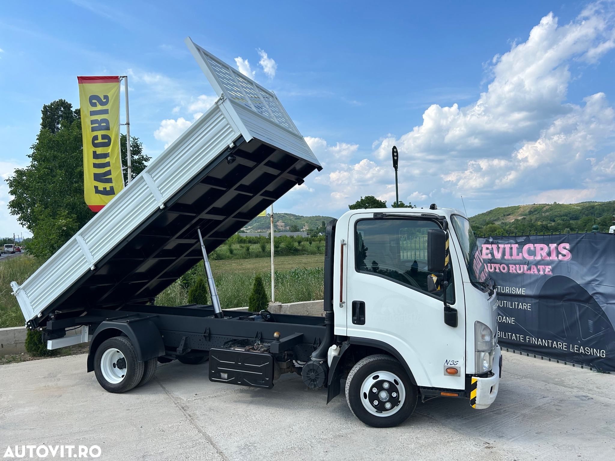 Isuzu N35 BASCULABIL 3 PARTI 4.2 m - 33