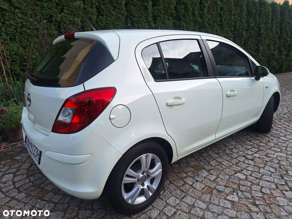 Opel Corsa 1.2 16V 111 - 3