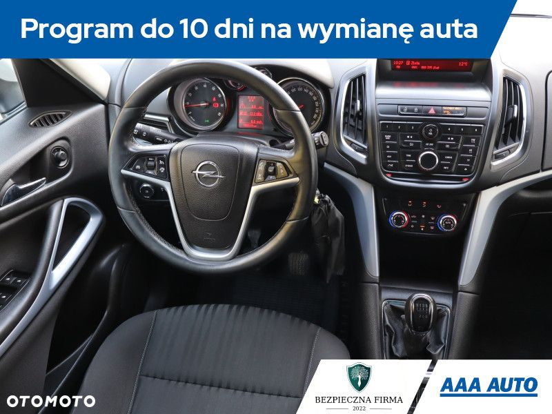 Opel Zafira - 8