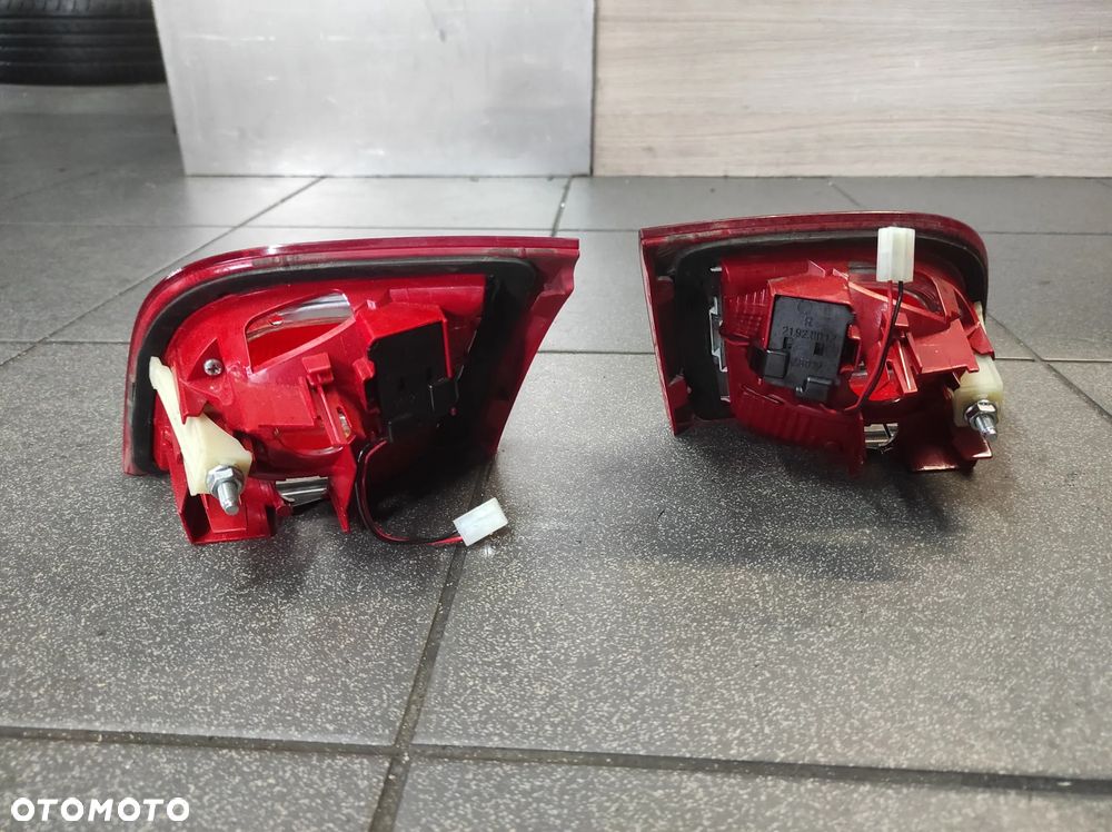 AUDI A3 8P LIFT 08-12R LED SPORTBACK LAMPA TYLNA PRAWA W KLAPĘ 5 DRZWI WYSYŁKA !!! - 4