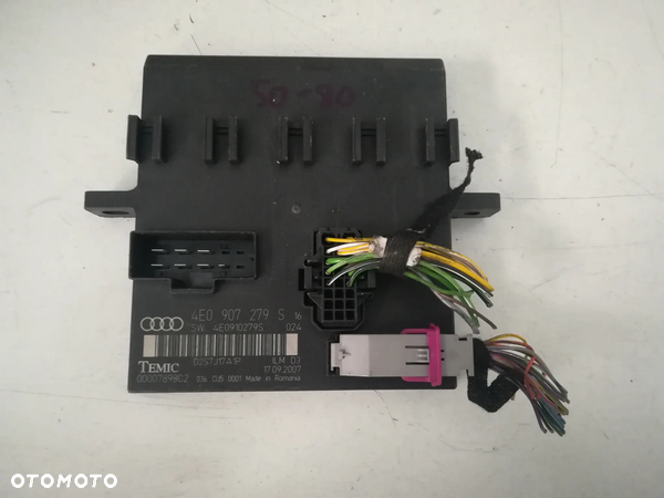 MODUŁ STEROWNIK ŚWIATEŁ AUDI A8 D3 4E0907279S