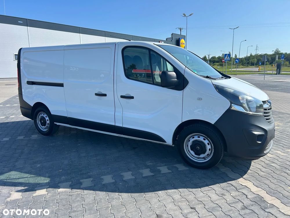 Opel VIVARO - 24