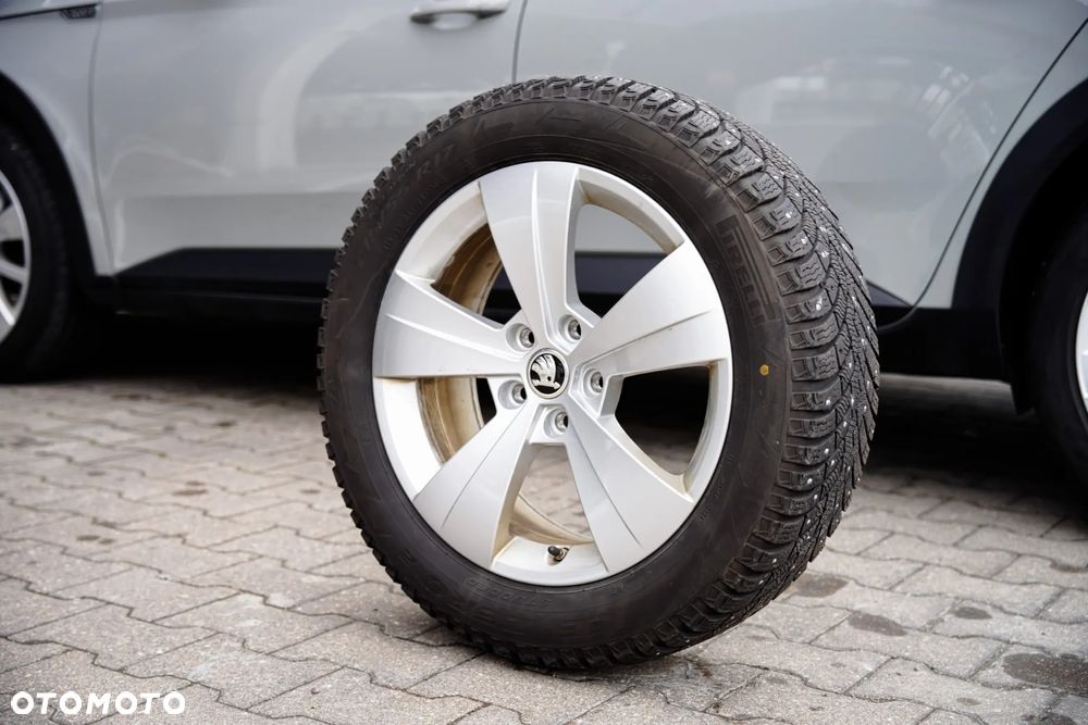 Skoda Superb 2.0 TDI 4x4 DSG Scout Final Edition - 7