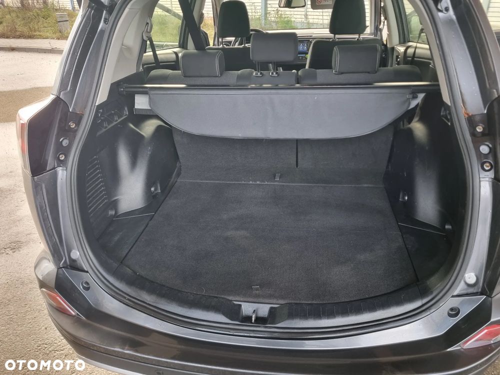 Toyota RAV4 2.0 D-4D Premium 4x2 - 14