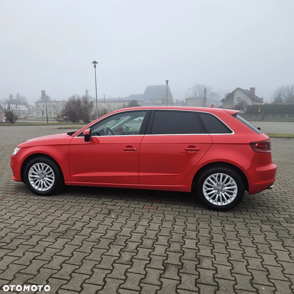 Audi A3 Sportback 1.6 TDI DPF Ambition - 8