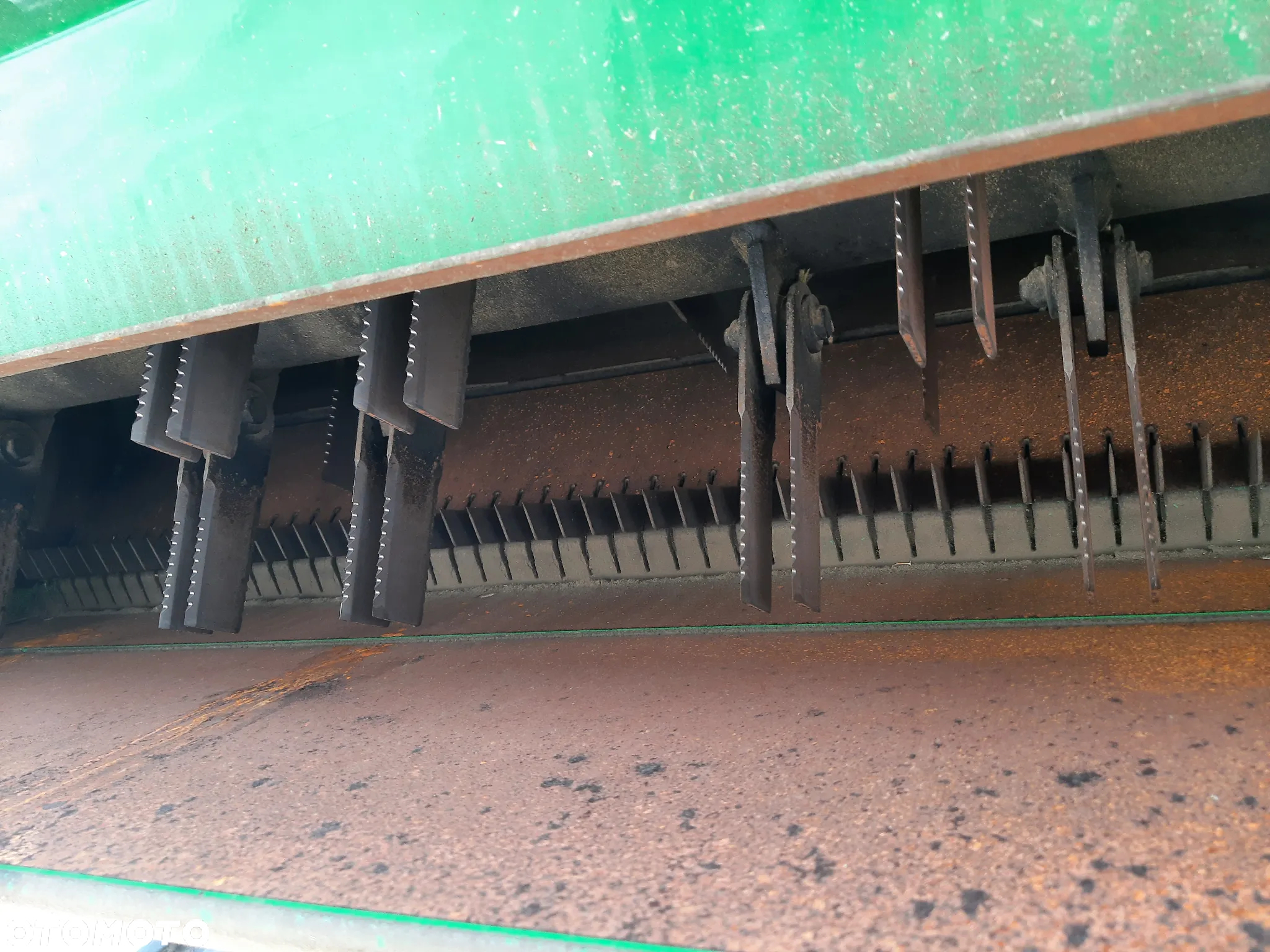 John Deere T670 - 12