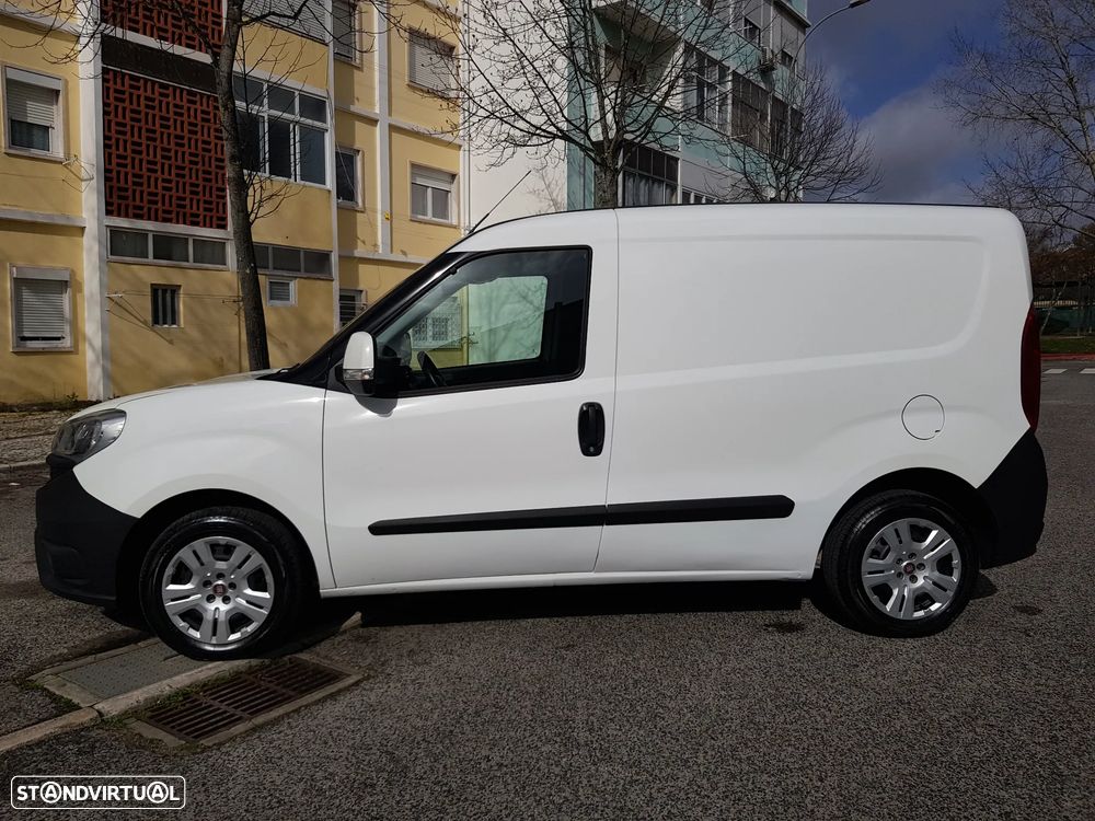Fiat Doblo 3 Lugares - 15