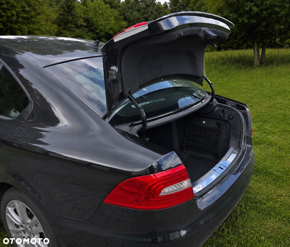 Skoda Superb 2.0 TDI Platinum DSG - 14