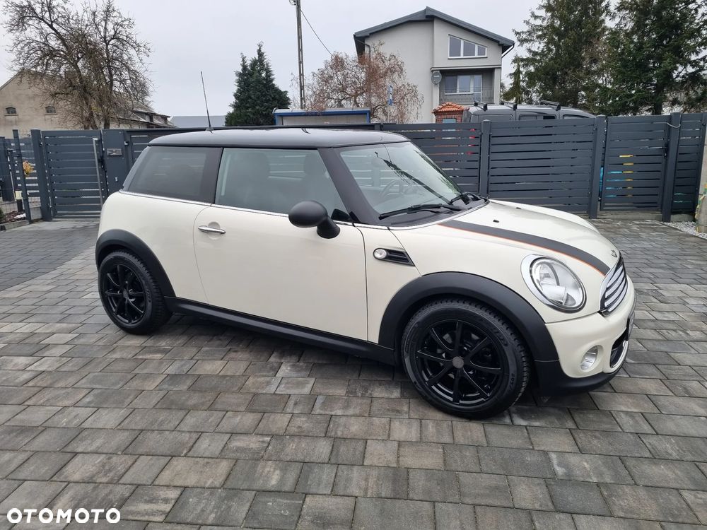 MINI ONE Brick Lane - 21