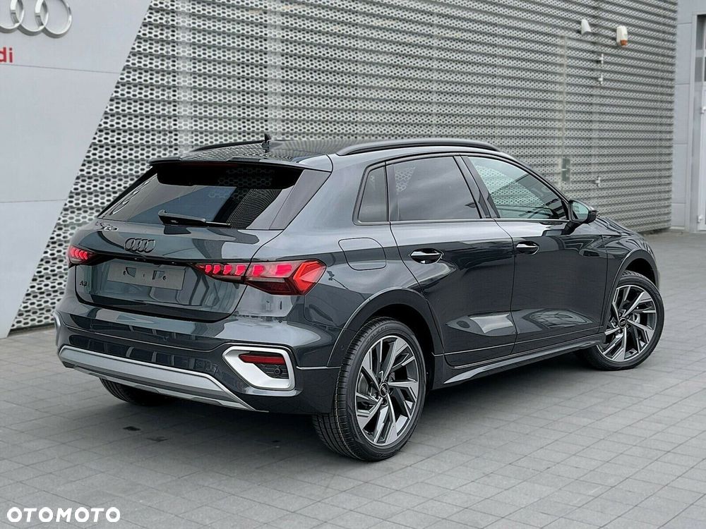 Audi A3 Sportback - 4