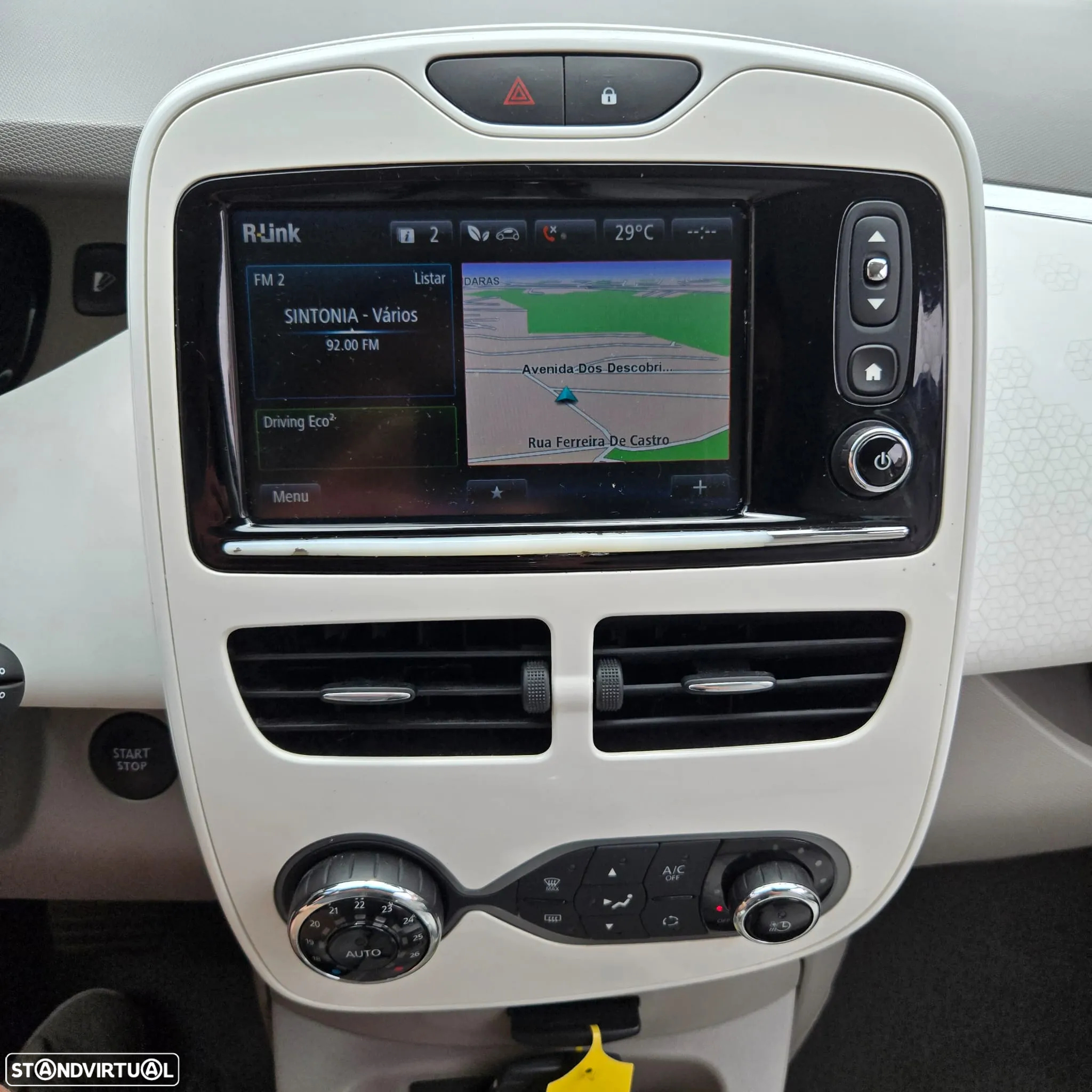 Renault Zoe (c/ Bateria) Zen - 14
