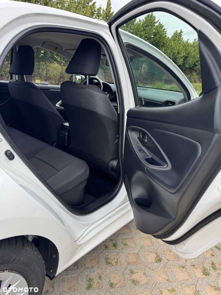 Toyota Yaris - 15