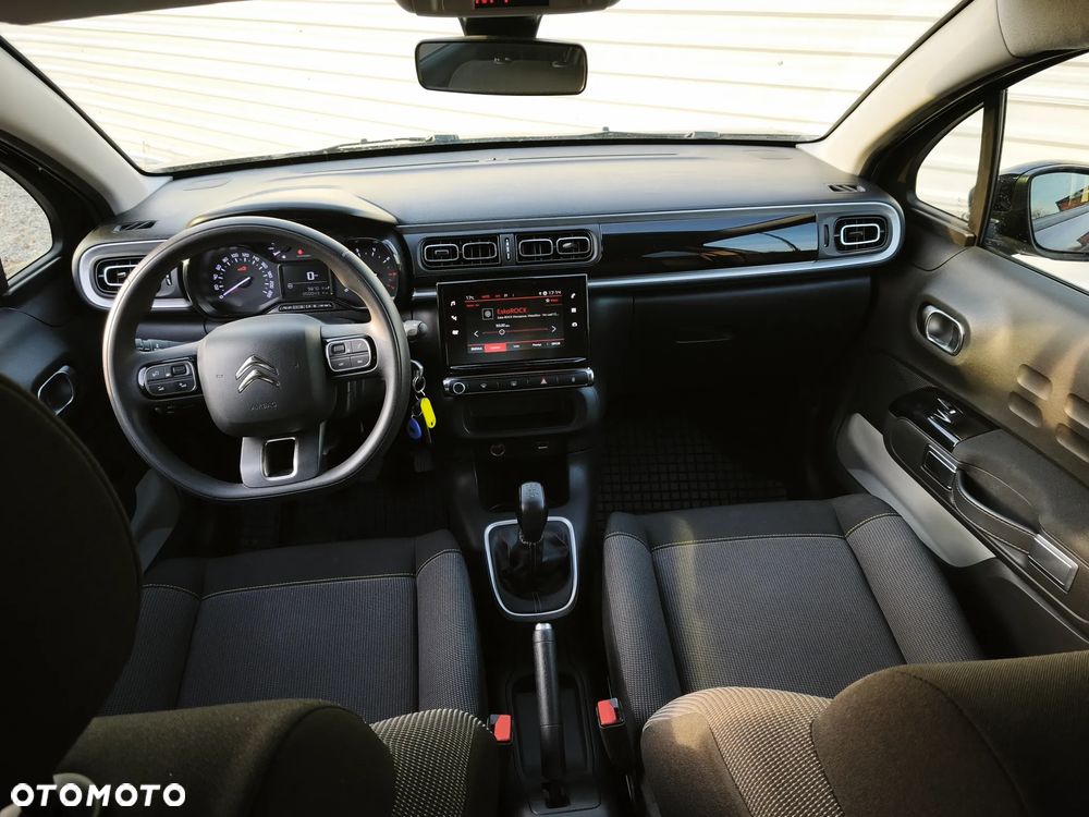 Citroën C3 1.2 PureTech Shine - 9