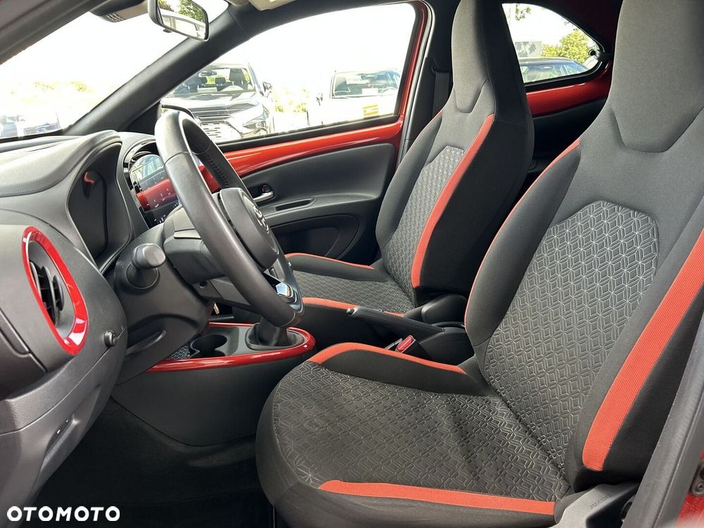Toyota Aygo X - 9