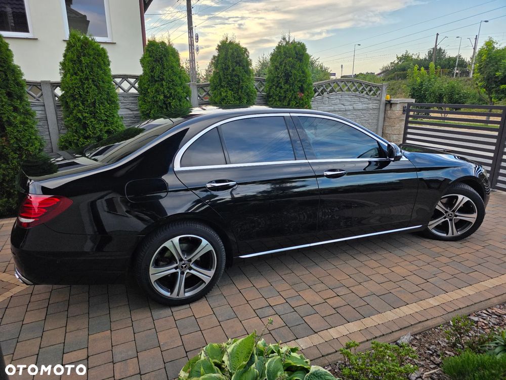 Mercedes-Benz Klasa E 220 d 9G-TRONIC Avantgarde - 8