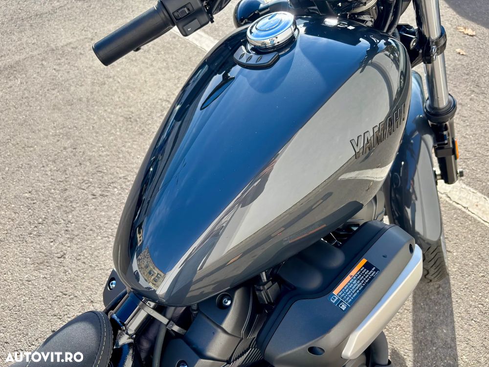 Yamaha XV 950R - 12