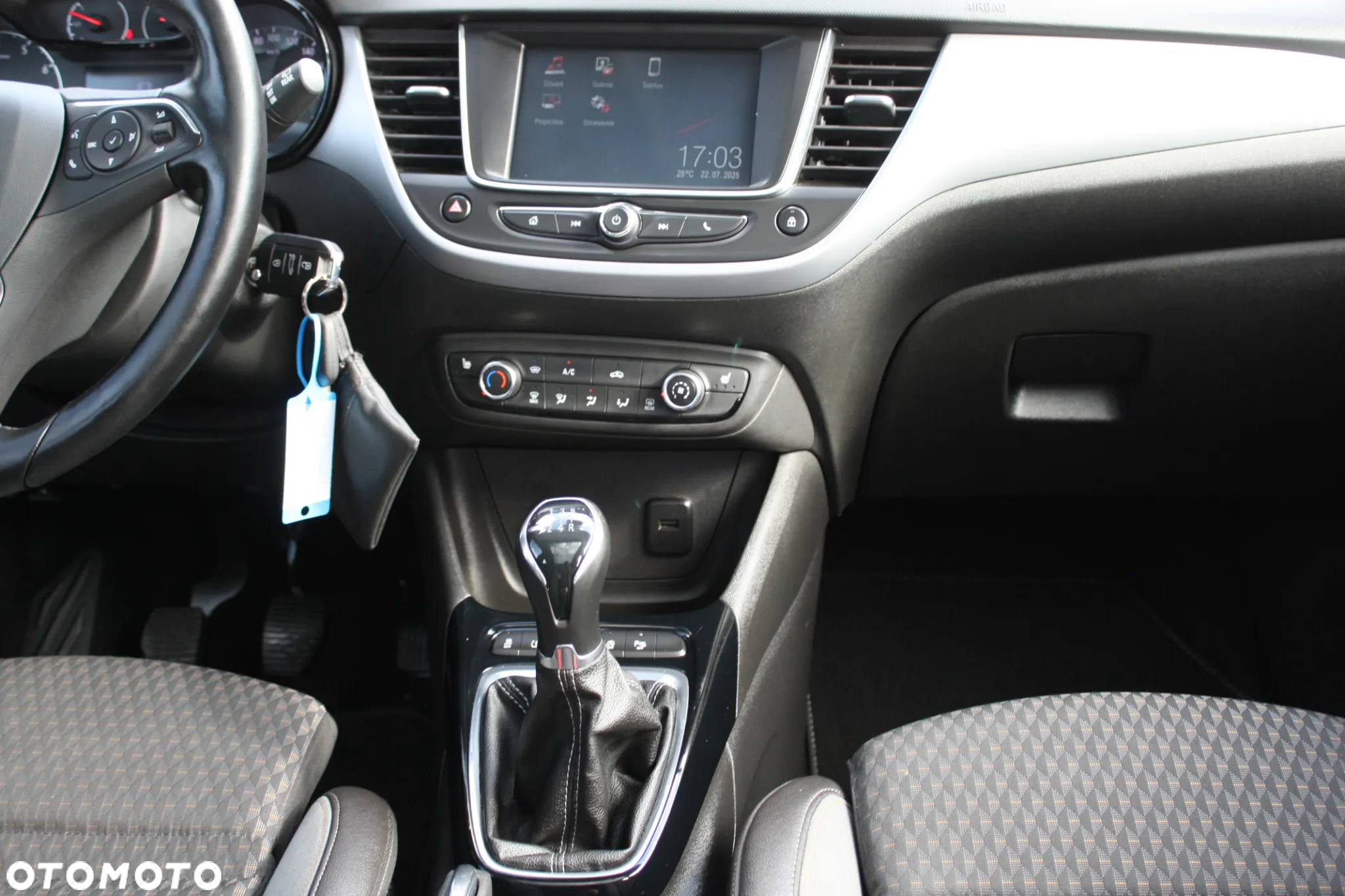 Opel Crossland X 1.2 T Edition S&S - 31